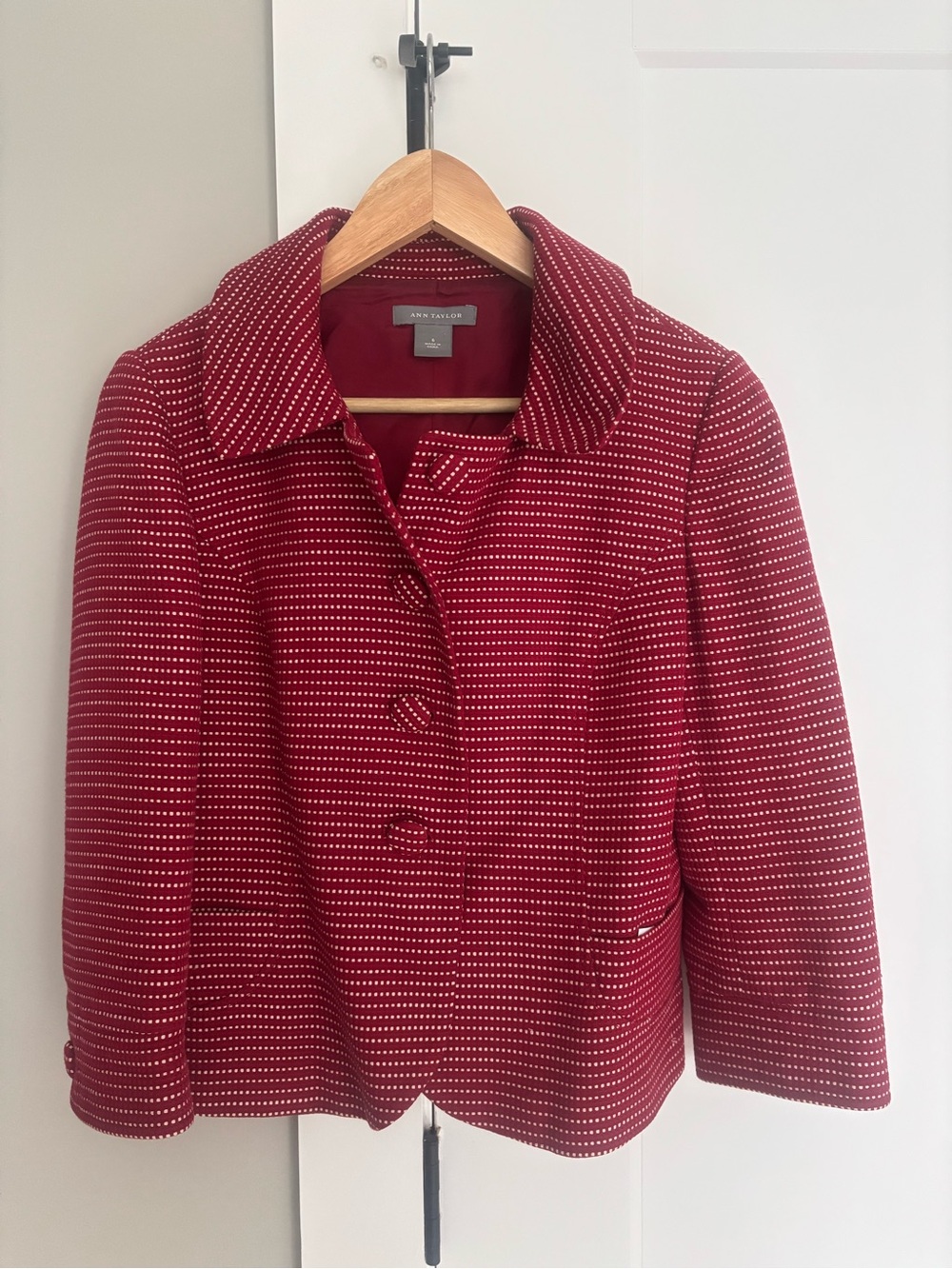 Ann Taylor Red Textured Button-Front Blazer
